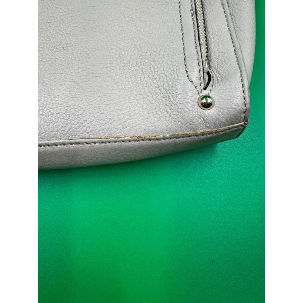 Kate Spade New York leather crossbody bag light gray pebbled purse w zip pockets